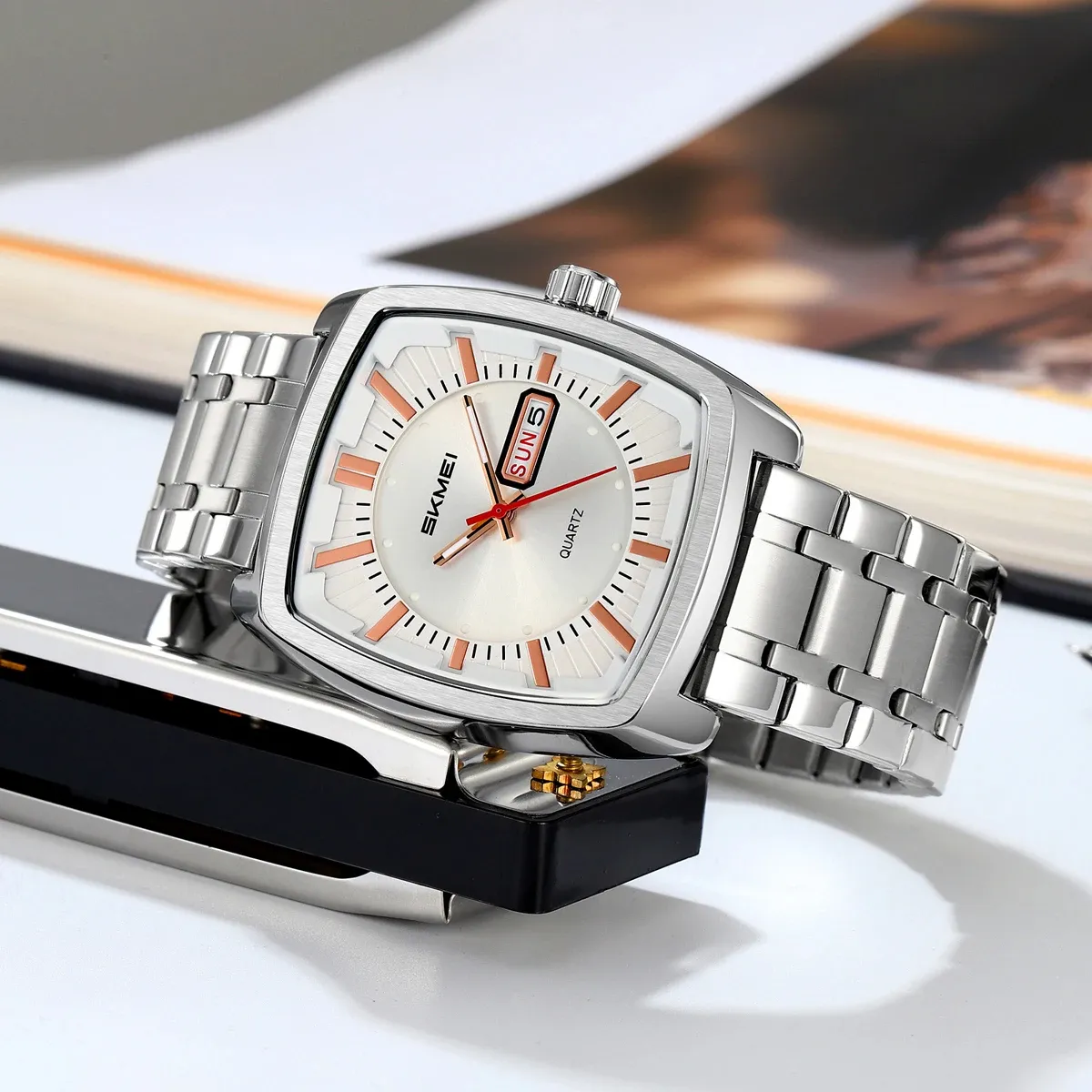 SKMEI 9354 Luxury watch